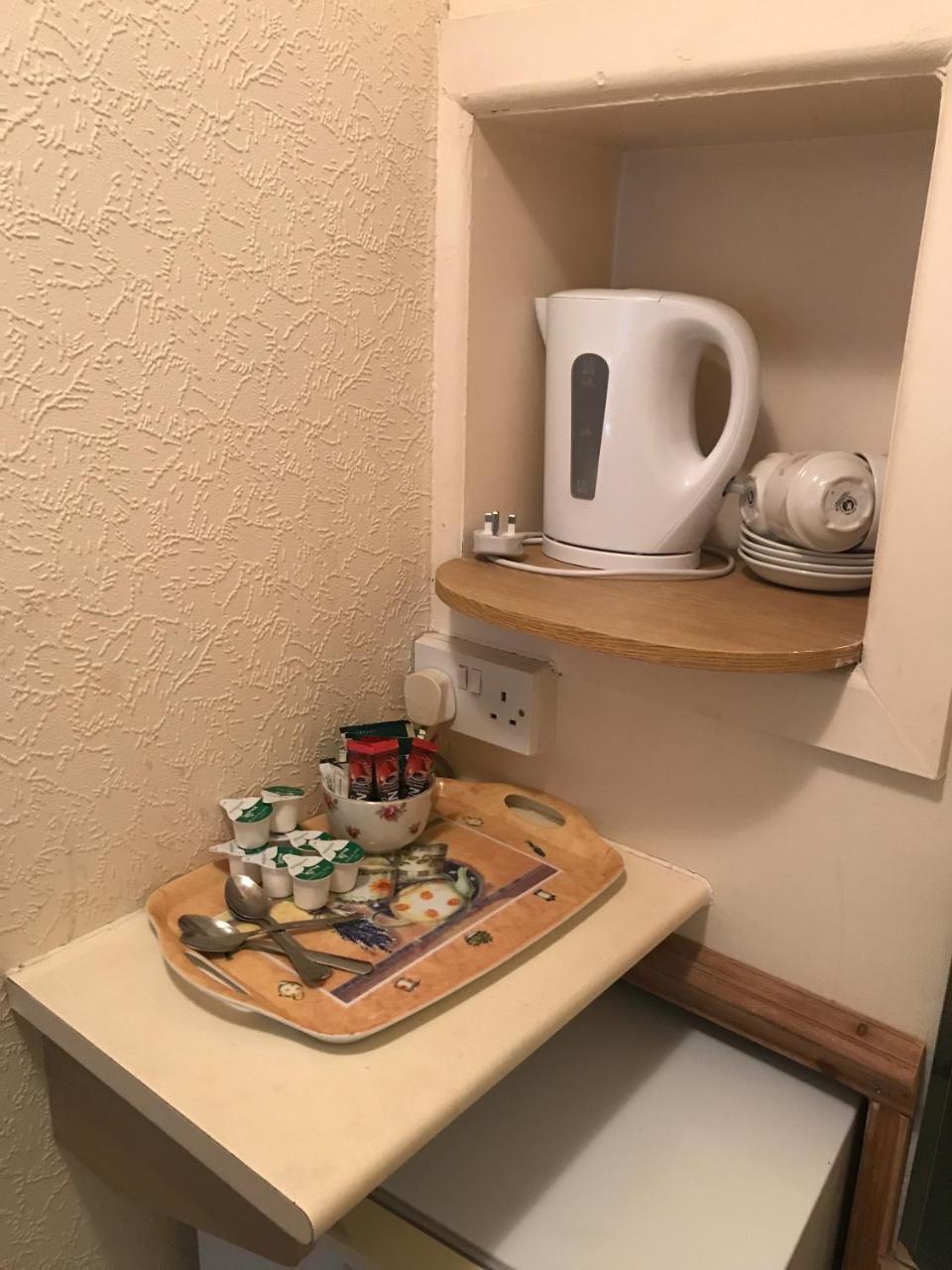 Hotel Capital ボーンマス エクステリア 写真